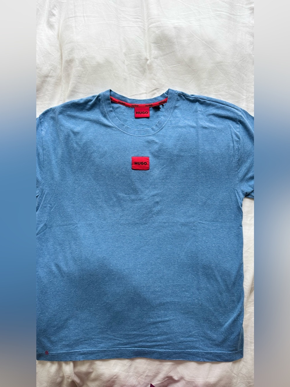 HUGO Light Blue Short-Sleeve Crewneck Tee with Red Logo Patch
